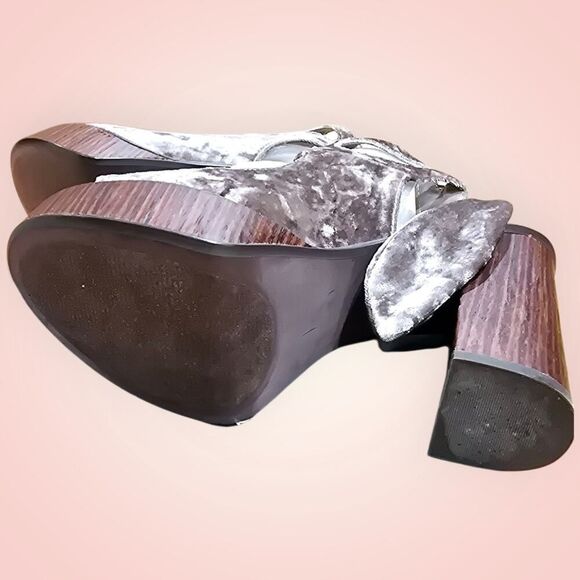 NIB Very Volatile Los Angeles Platform Sandels Shoes Kimbra Style Size 8 Taupe - Picture 9 of 12